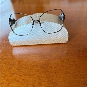 Sophisticated Black Frame Glasses with Case